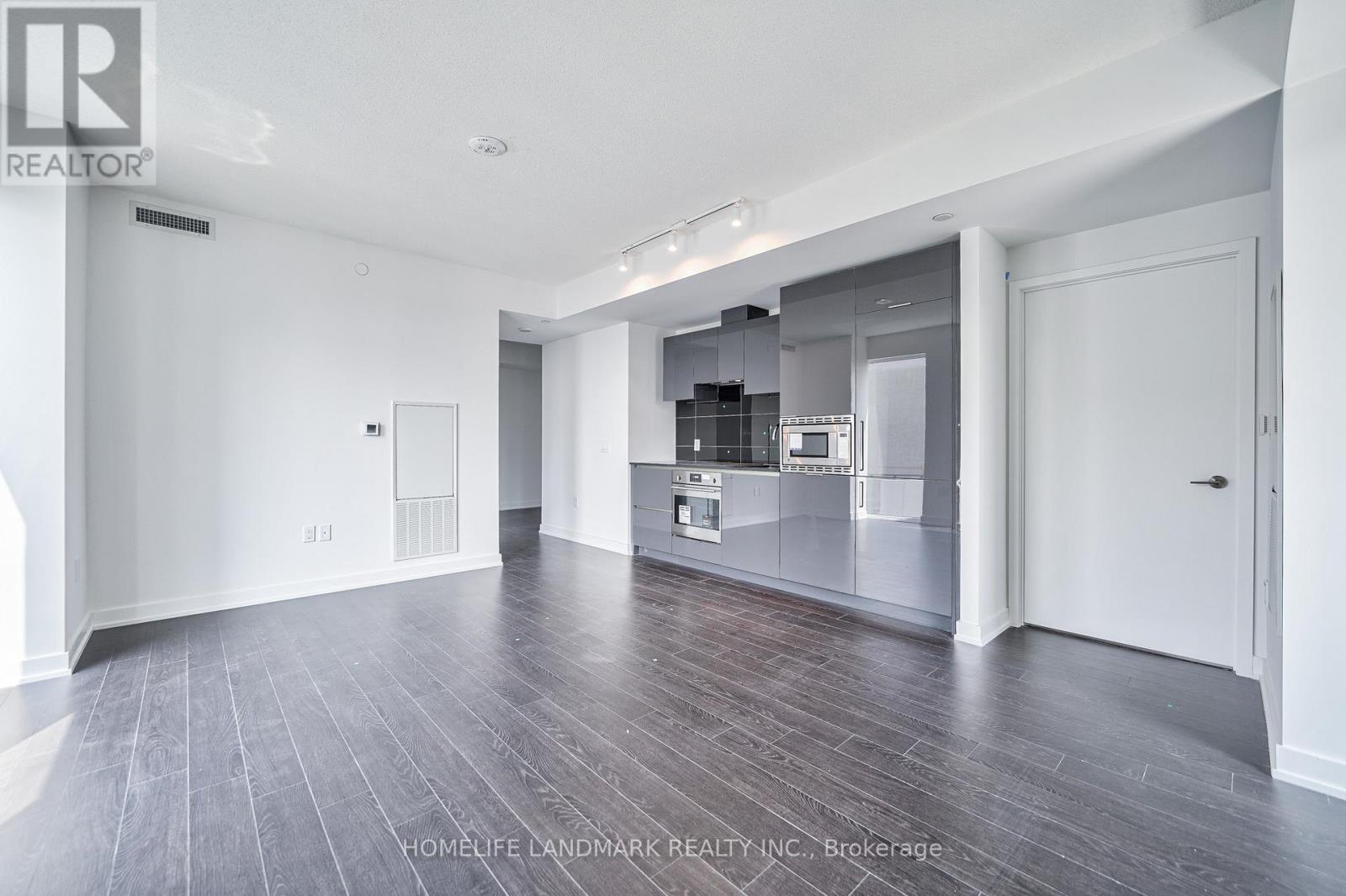 1908 - 238 Simcoe Street, Toronto, Ontario  M5T 0E2 - Photo 22 - C12211440