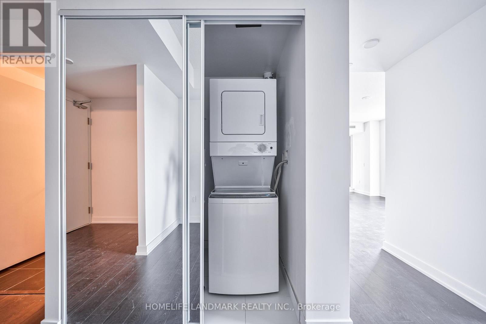 1908 - 238 Simcoe Street, Toronto, Ontario  M5T 0E2 - Photo 28 - C12211440