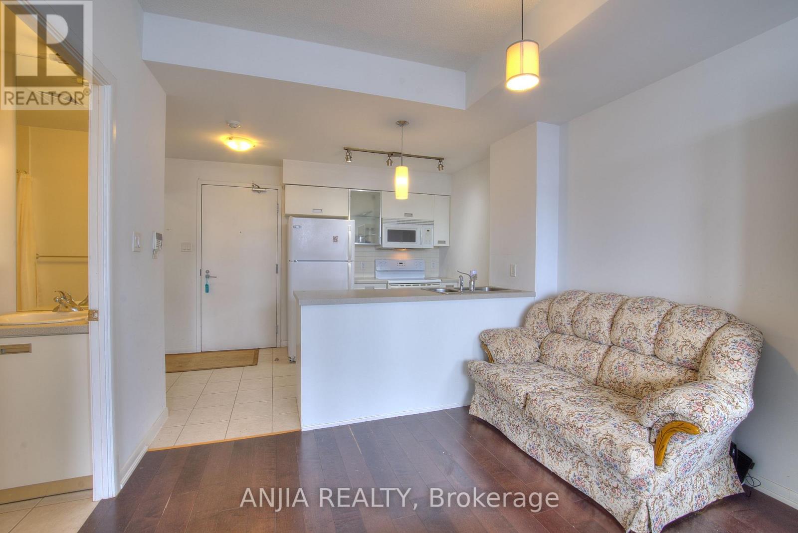 3104 - 38 Grenville Street, Toronto (Bay Street Corridor), Ontario  M4Y 1A5 - Photo 13 - C12207318