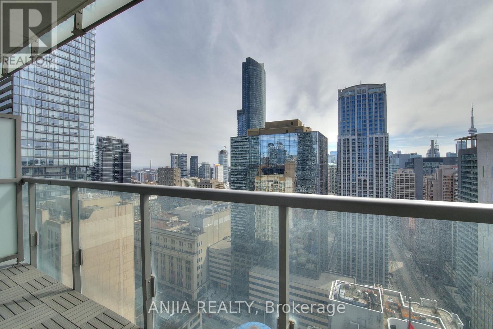 3104 - 38 Grenville Street, Toronto (Bay Street Corridor), Ontario  M4Y 1A5 - Photo 6 - C12207318
