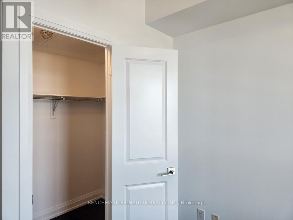 518 - 7161 Yonge Street, Markham, Ontario  L3T 0C8 - Photo 9 - N12211444