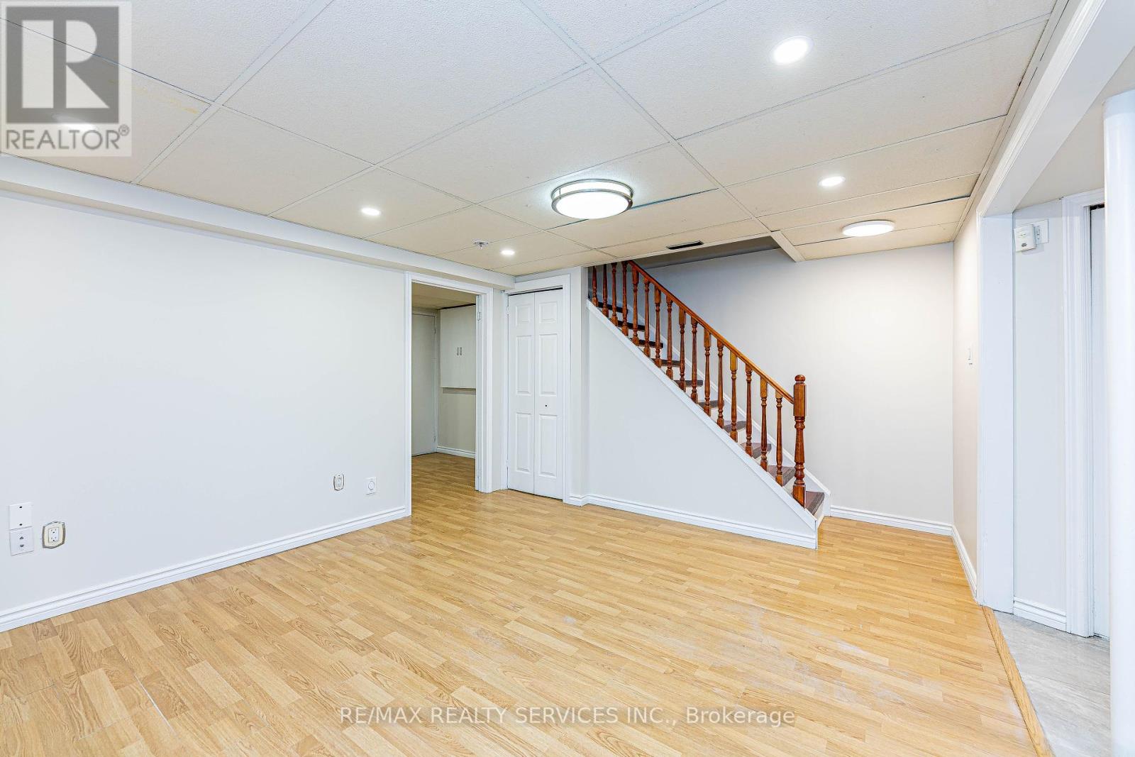 98 Lent Crescent, Brampton, Ontario  L6Y 4X7 - Photo 31 - W12211446