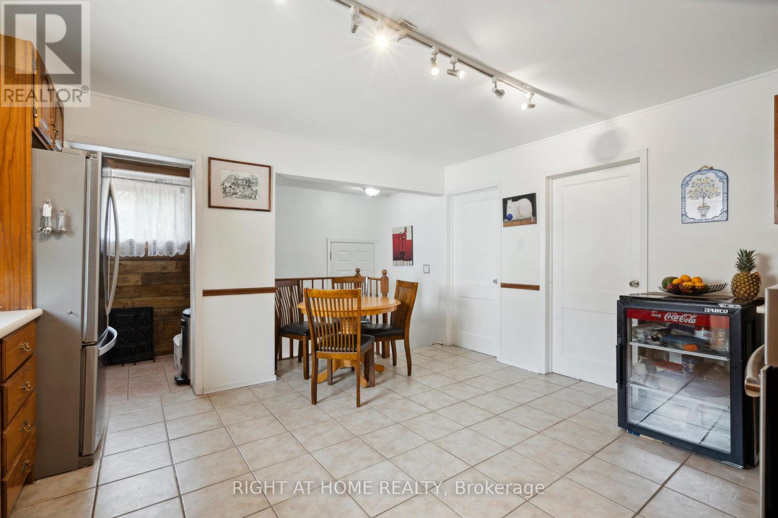 51 Frederick Street S, Halton Hills, Ontario  L7J 2B9 - Photo 10 - W12211451