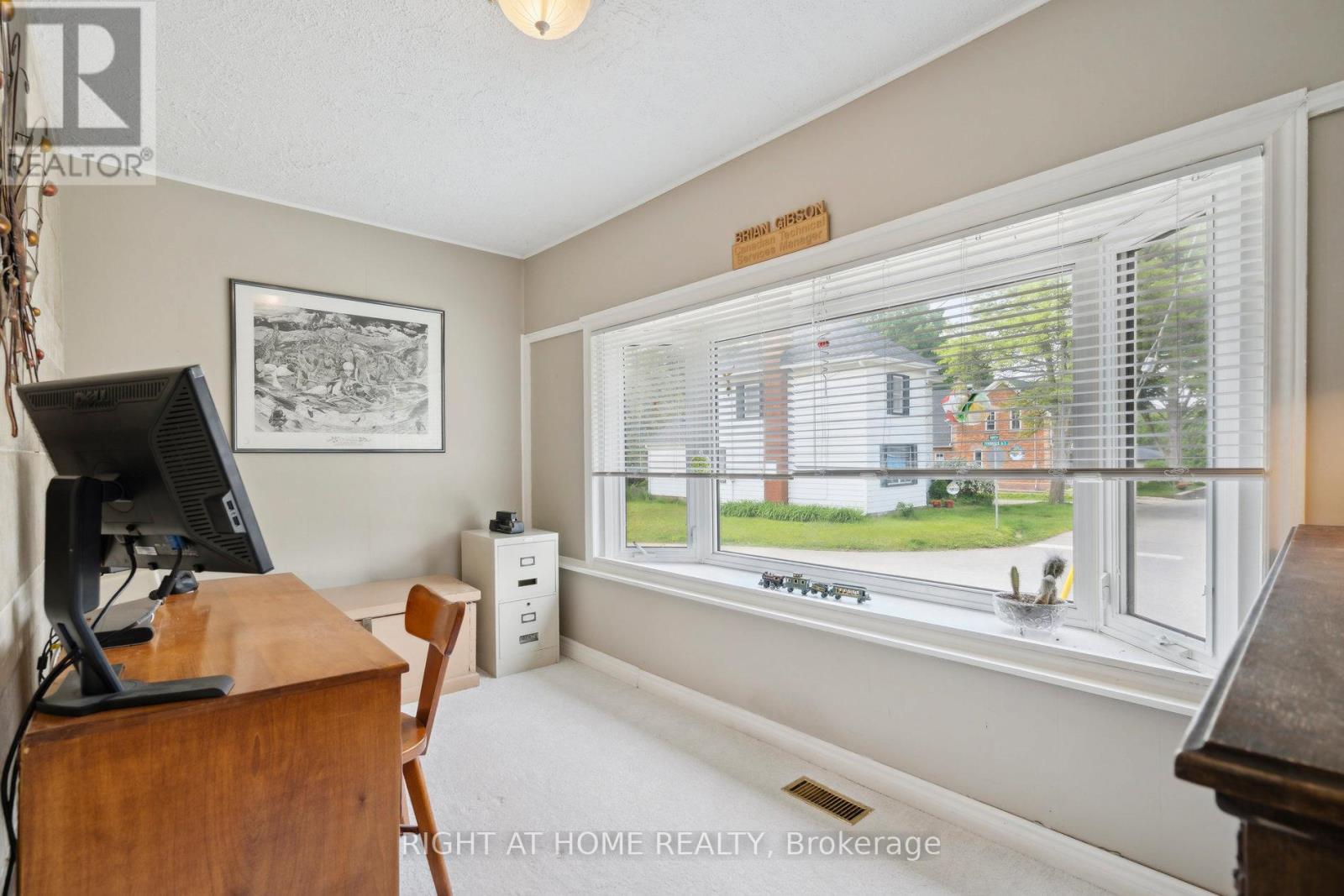 51 Frederick Street S, Halton Hills, Ontario  L7J 2B9 - Photo 16 - W12211451