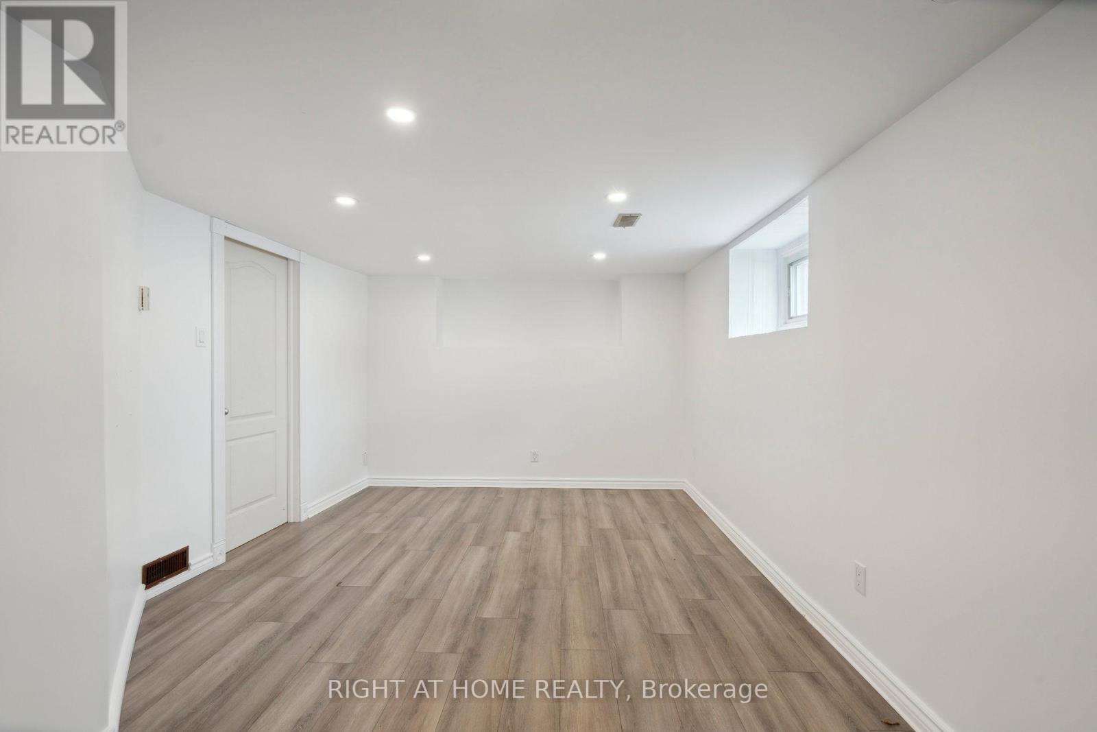 51 Frederick Street S, Halton Hills, Ontario  L7J 2B9 - Photo 22 - W12211451