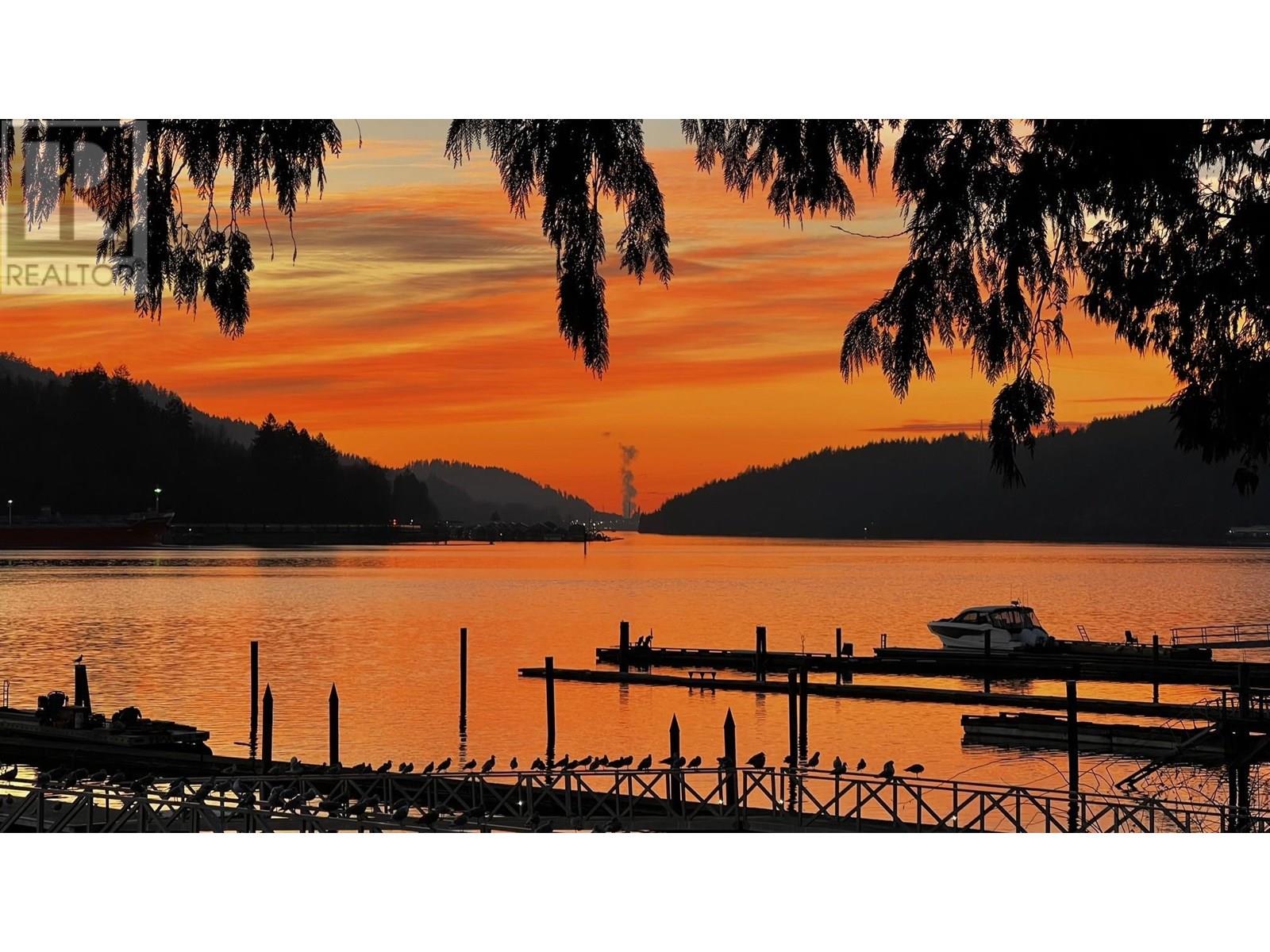 844 Alderside Road, Port Moody, British Columbia  V3H 3A6 - Photo 4 - R3013868