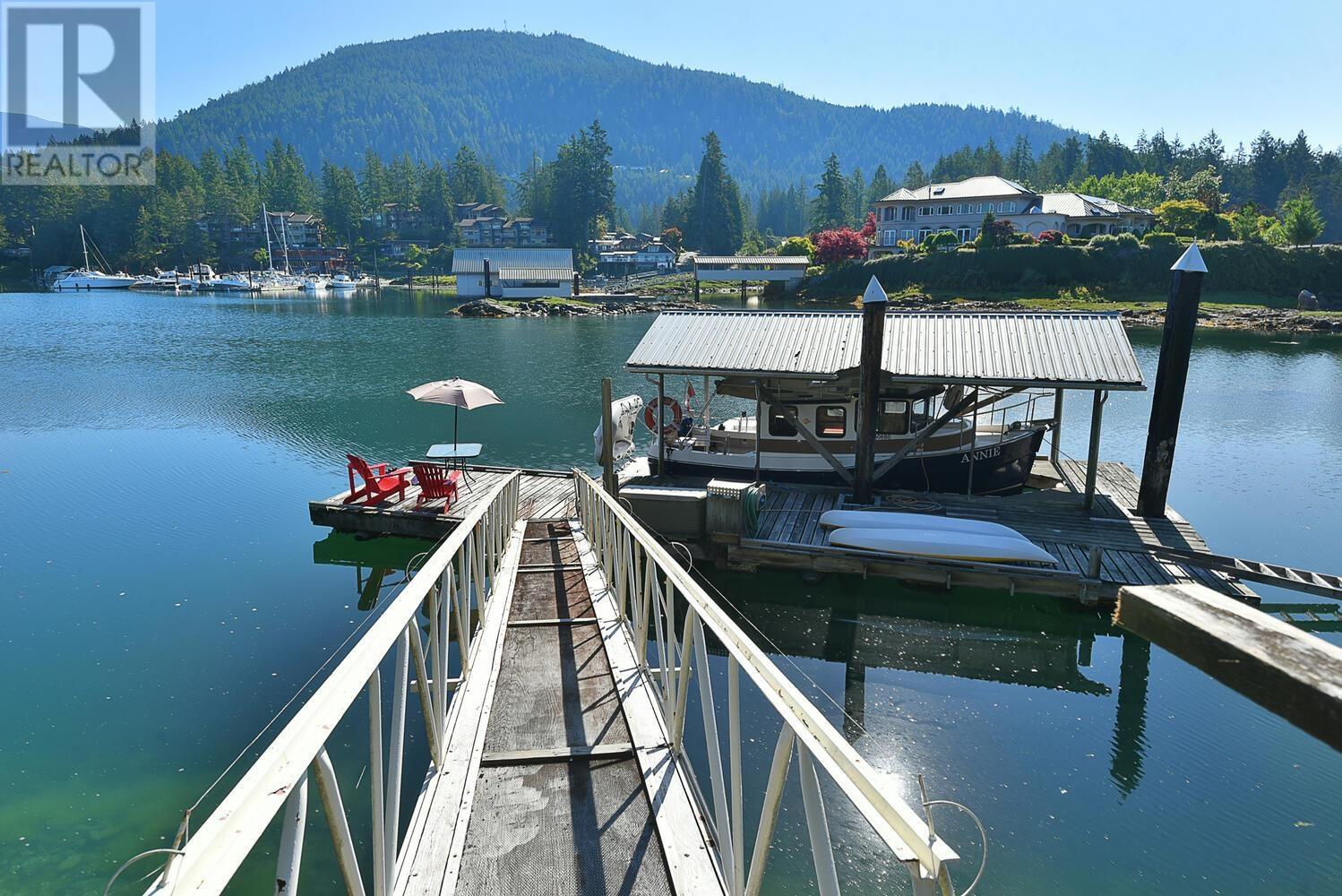 12828 Gilden Road, Madeira Park, British Columbia  V0N 2H1 - Photo 8 - R2972084