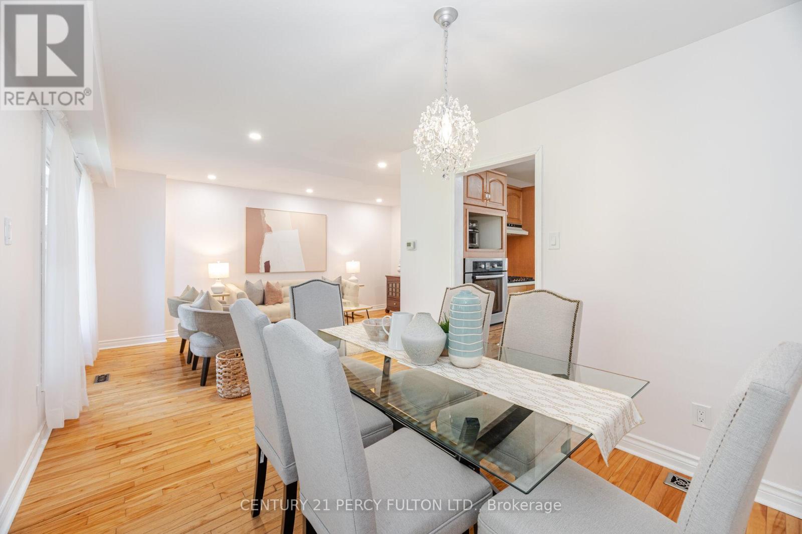 541 Creekview Circle, Pickering (West Shore), Ontario  L1W 2Z9 - Photo 12 - E12210349