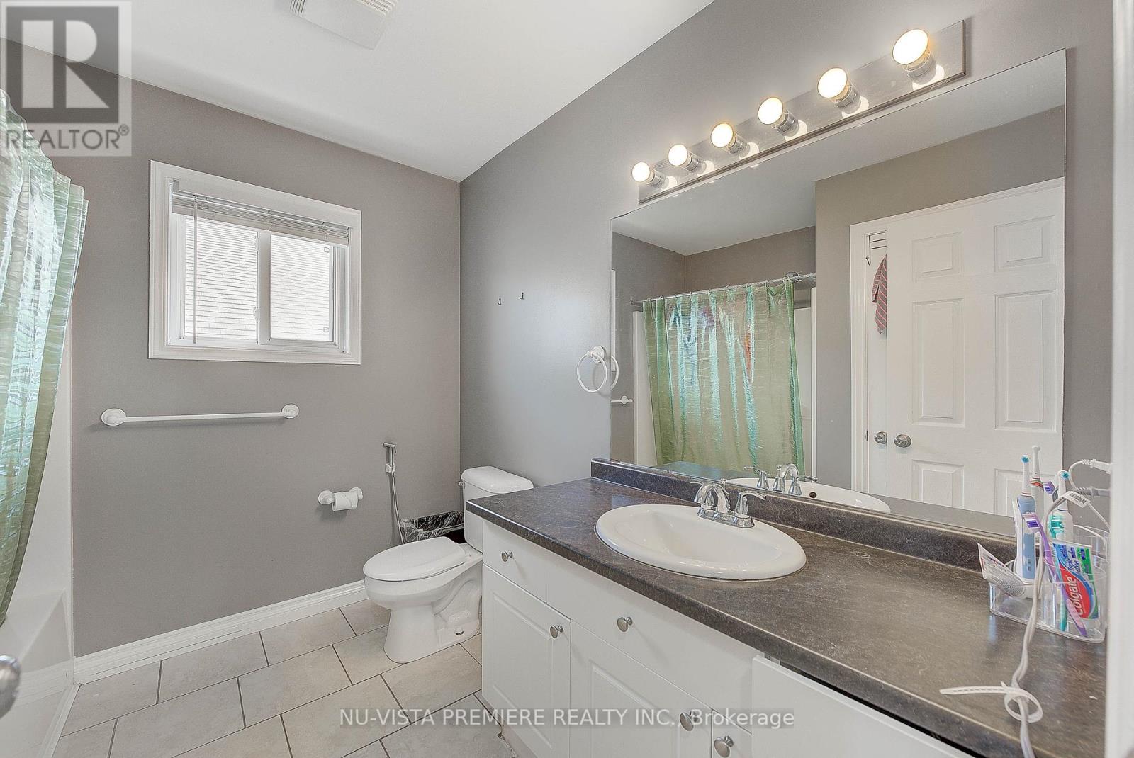494 Exmouth Circle, London East, Ontario  N5V 5G7 - Photo 21 - X12211477