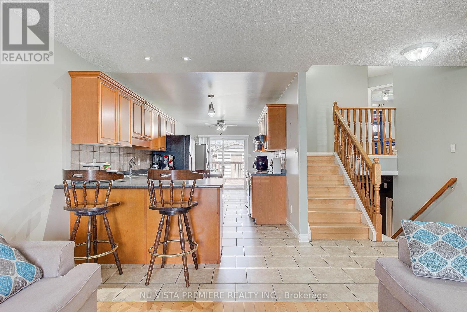 494 Exmouth Circle, London East, Ontario  N5V 5G7 - Photo 8 - X12211477