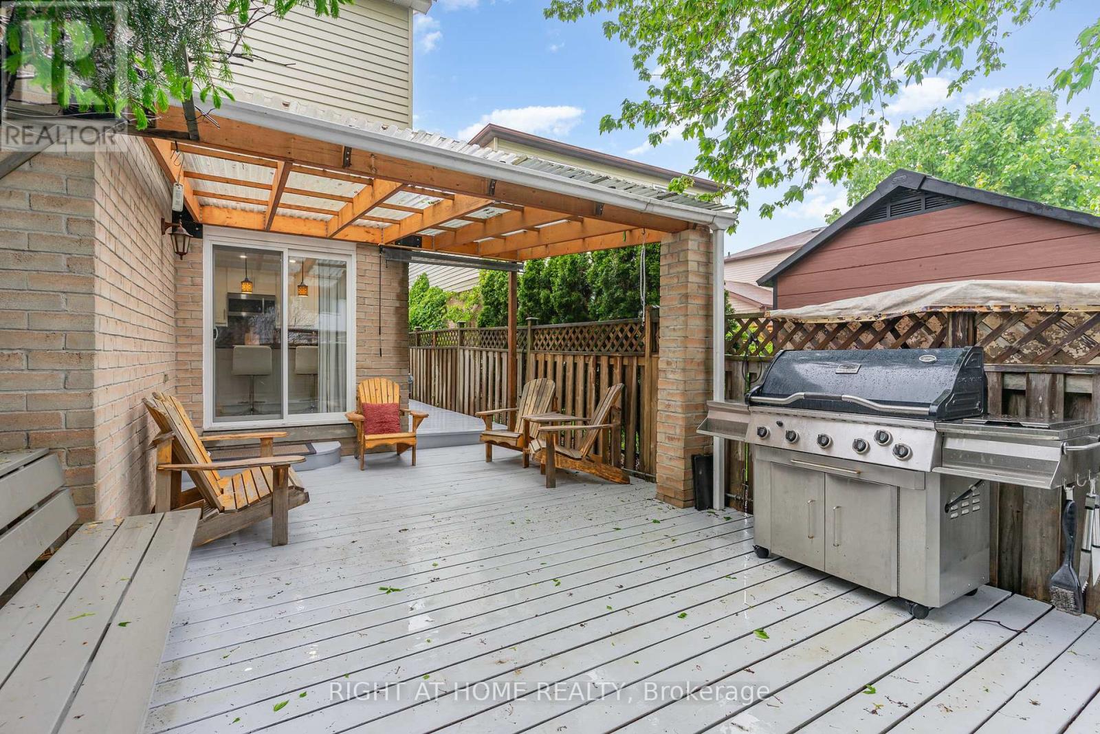 6829 Markwood Place, Mississauga, Ontario  L5N 4K7 - Photo 15 - W12170538