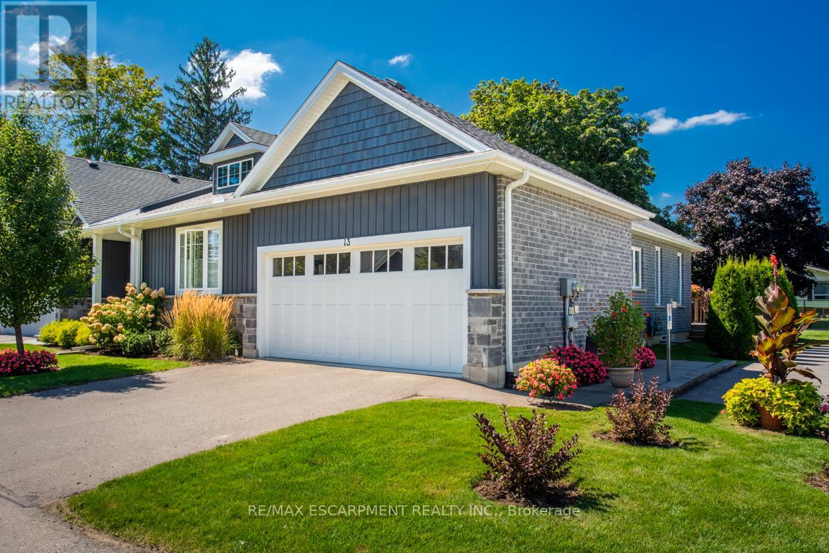 13 - 418 Nelson Street, Norfolk (Port Dover), Ontario  N0A 1N0 - Photo 5 - X12211438