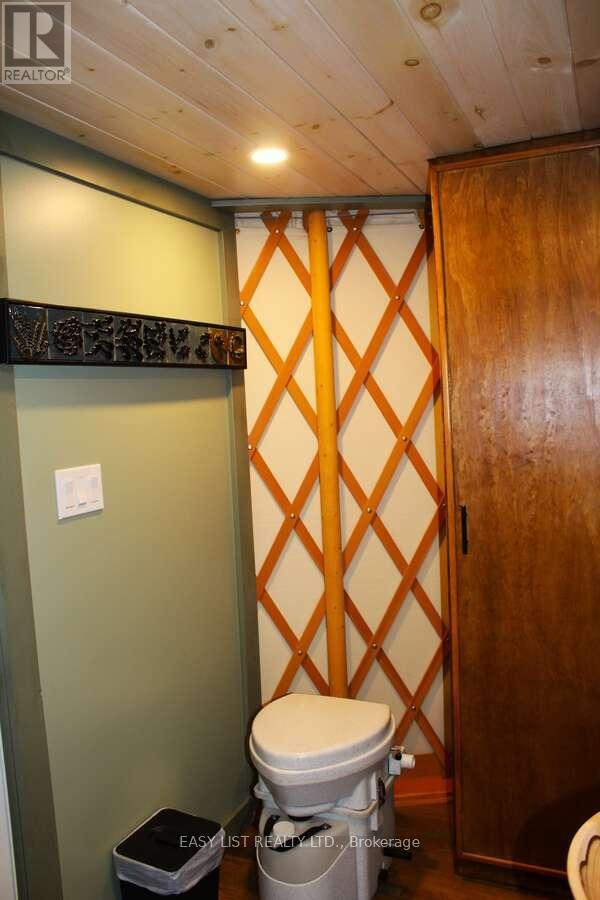 951 Hwy 641, Kenora, Ontario  P0X 1C0 - Photo 10 - X12211450