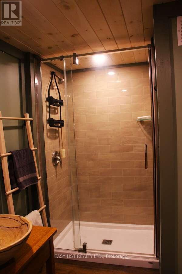 951 Hwy 641, Kenora, Ontario  P0X 1C0 - Photo 12 - X12211450