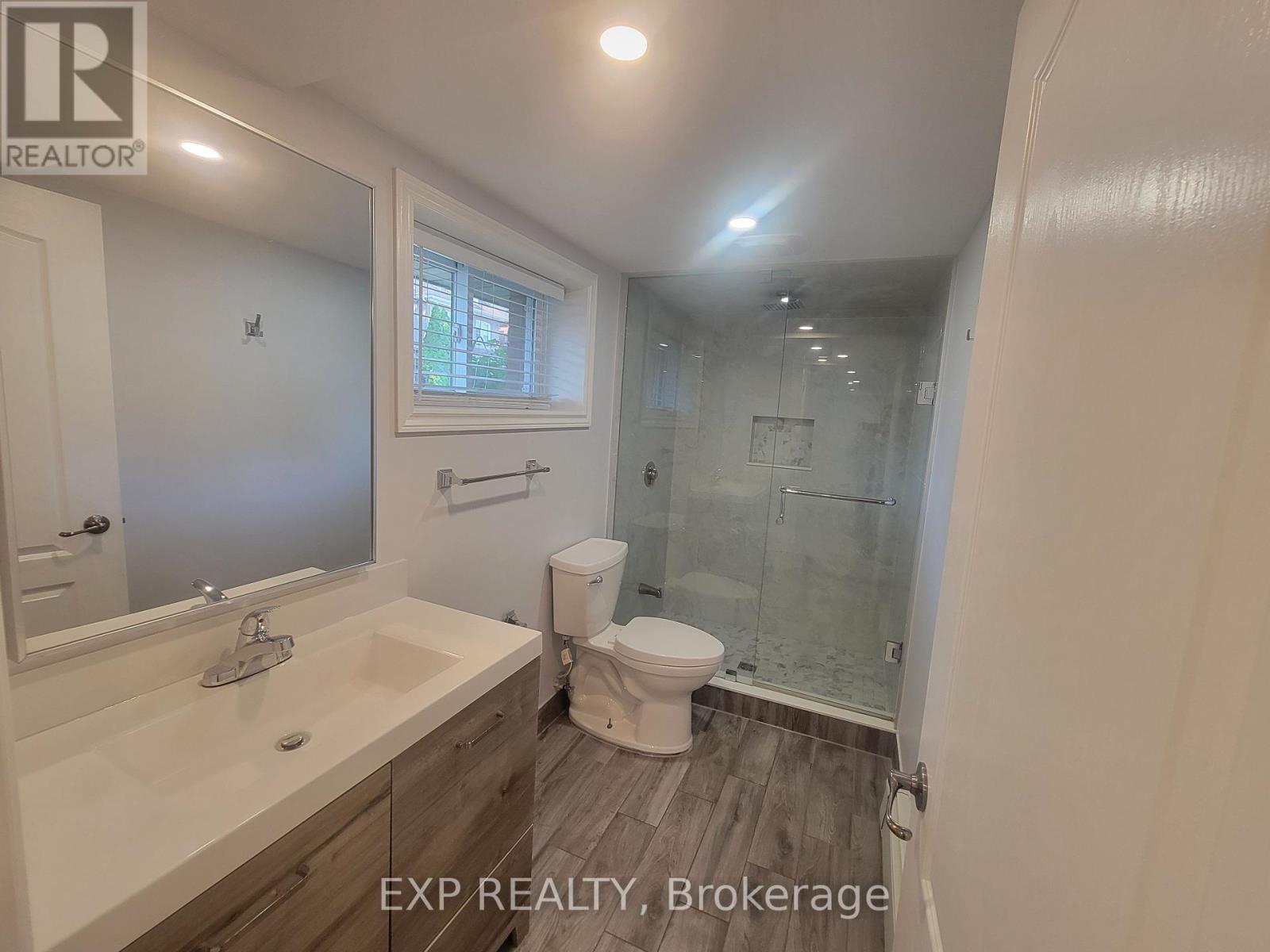 135 Balsam Avenue S, Hamilton, Ontario  L8M 3B6 - Photo 20 - X12211452