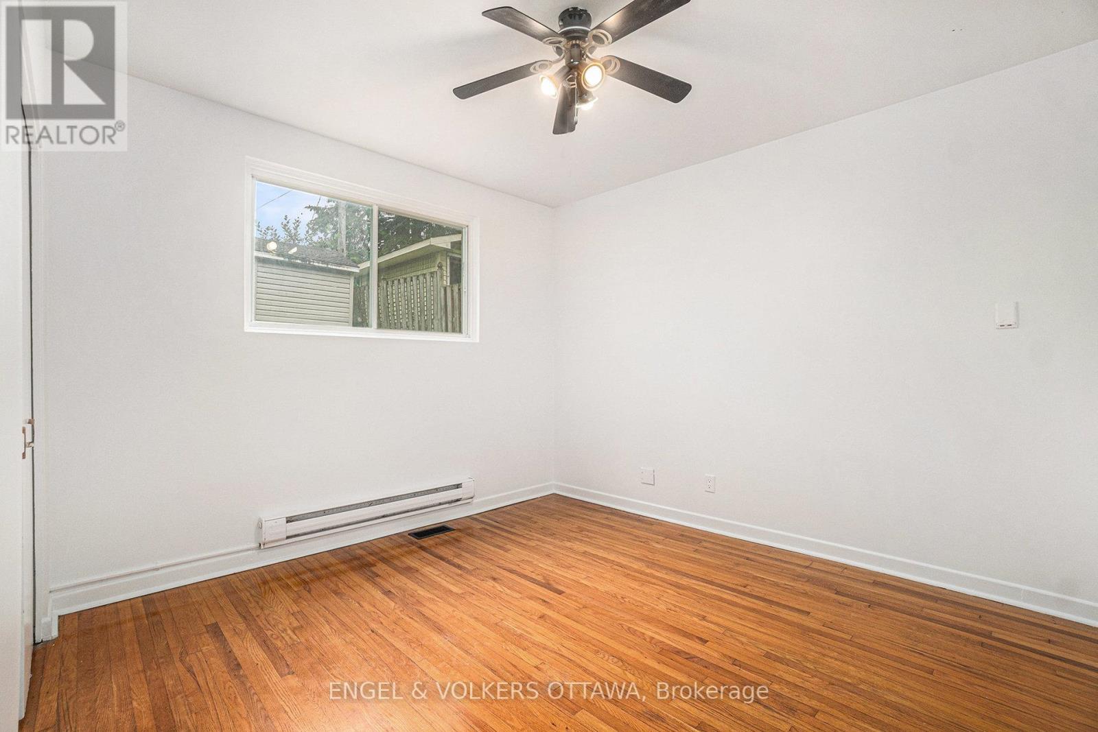 886 Ivanhoe Avenue, Ottawa, Ontario  K2B 5S5 - Photo 24 - X12211460