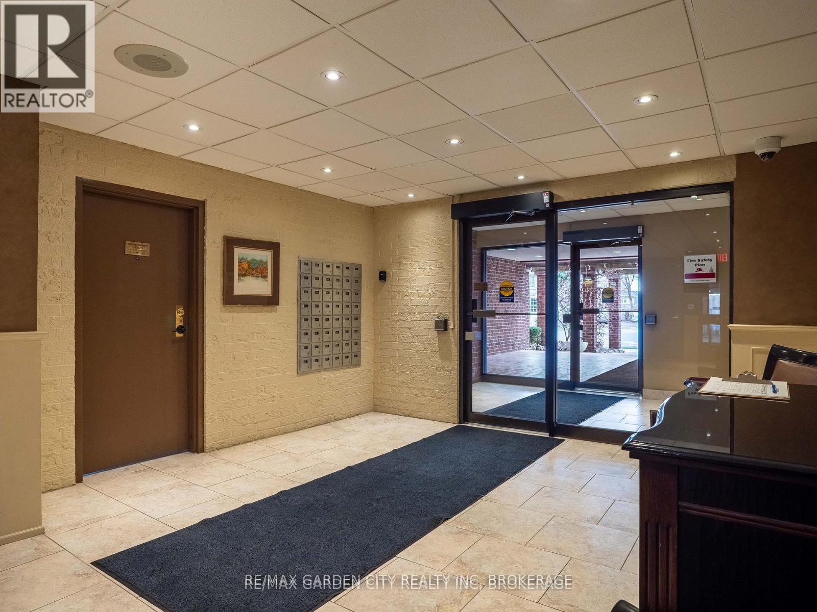 304 - 141 Church Street, St. Catharines (Downtown), Ontario  L2R 7L7 - Photo 25 - X12211472