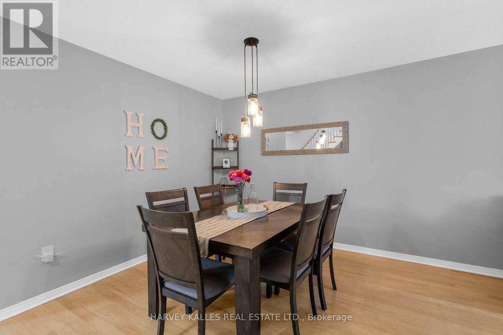 1 Hirst Avenue, Georgina (Keswick South), Ontario  L4P 4E6 - Photo 7 - N12210697