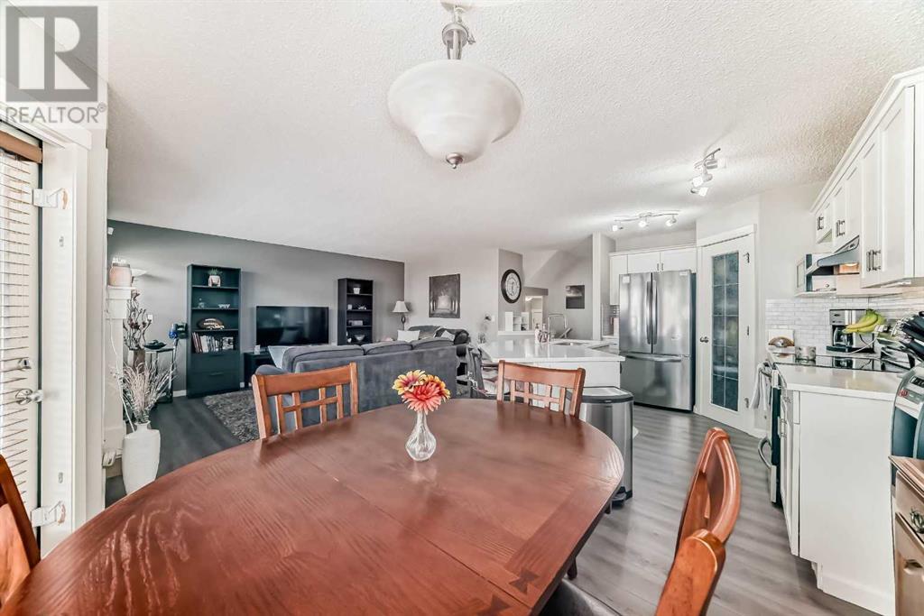 180 Brightonstone Gardens Se, Calgary, Alberta  T2Z 0C9 - Photo 5 - A2216276