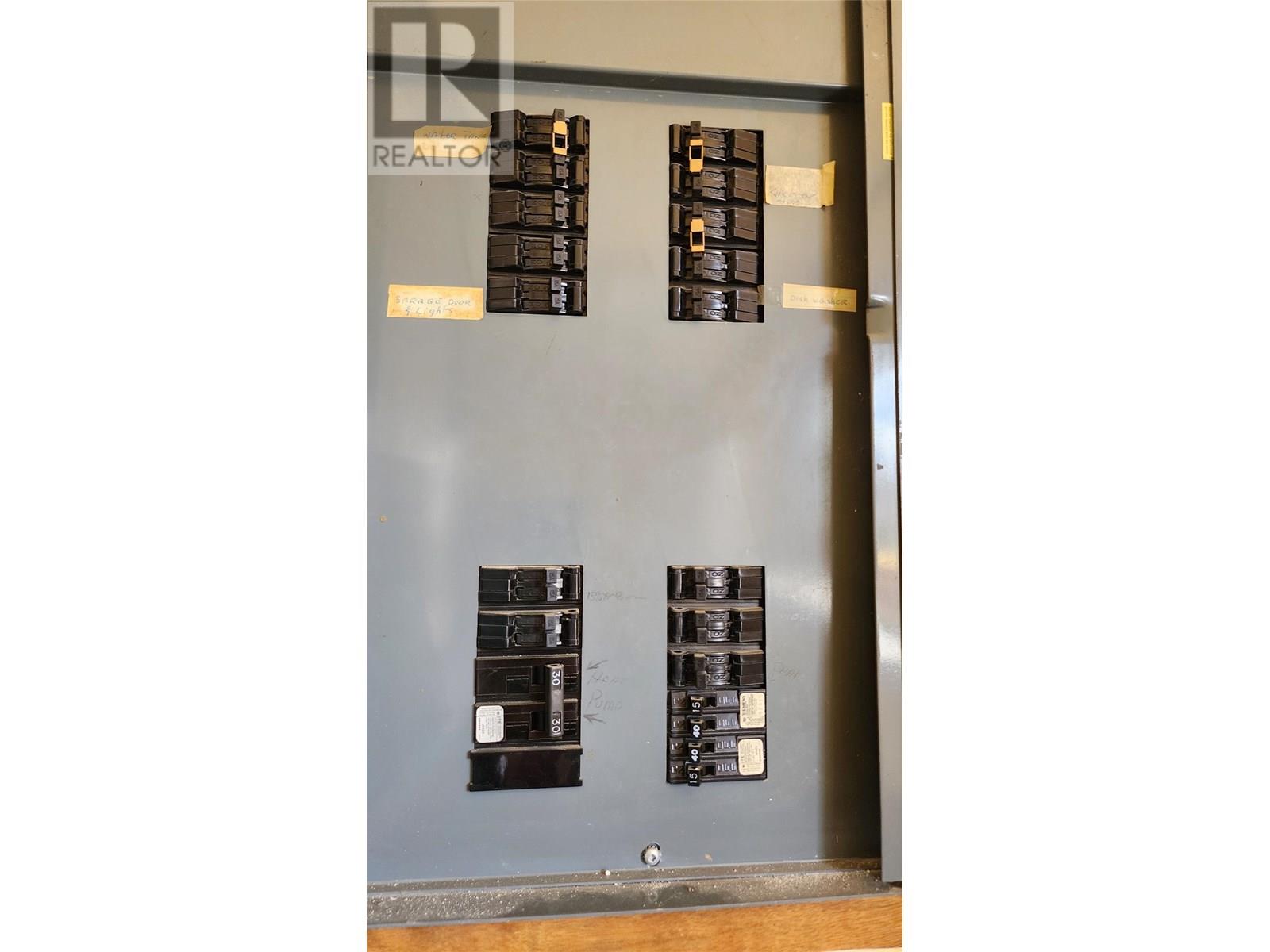 3900 Woodland Drive, Trail, British Columbia  V1R 2V8 - Photo 31 - 10351505