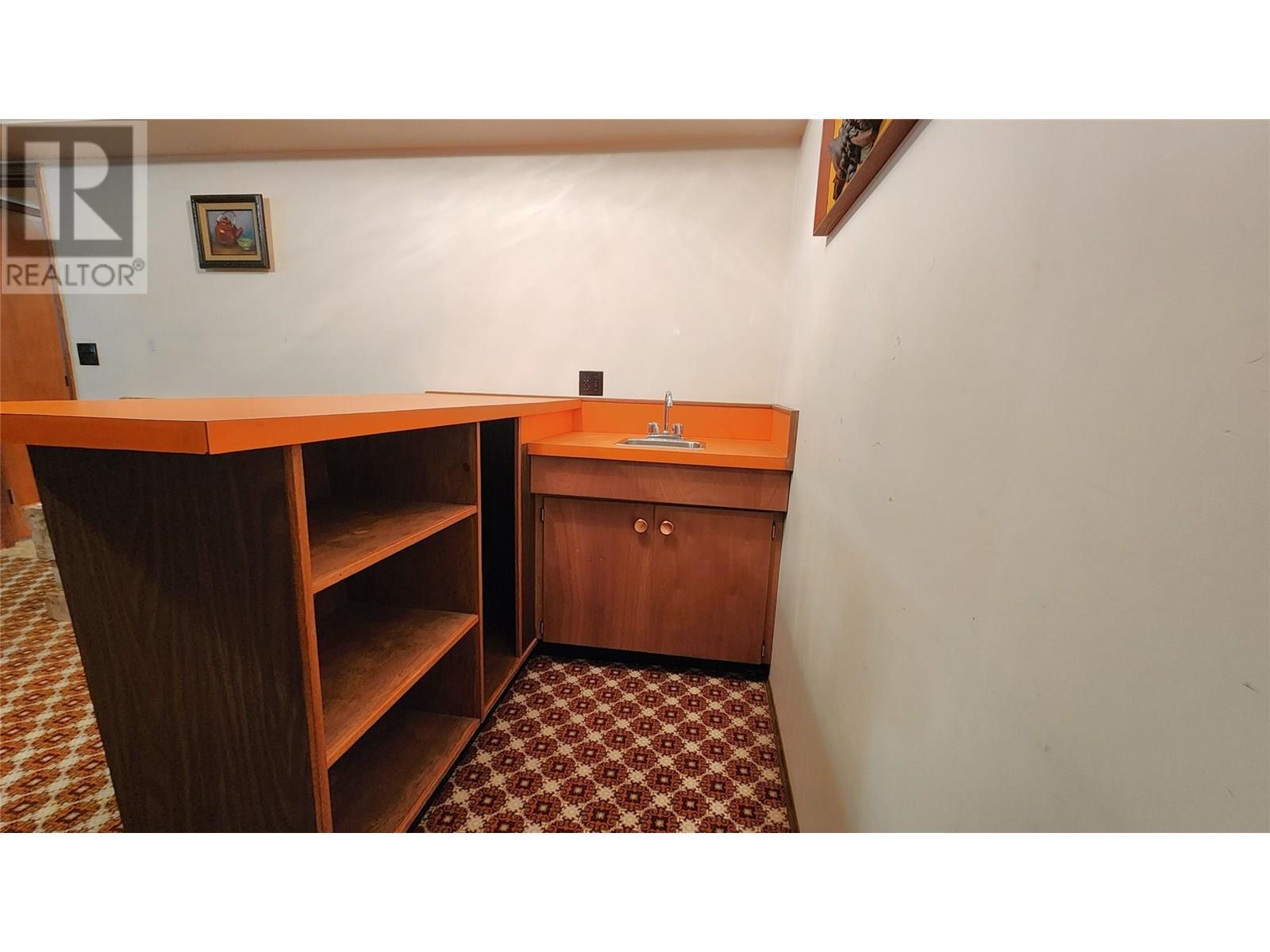 3900 Woodland Drive, Trail, British Columbia  V1R 2V8 - Photo 22 - 10351505