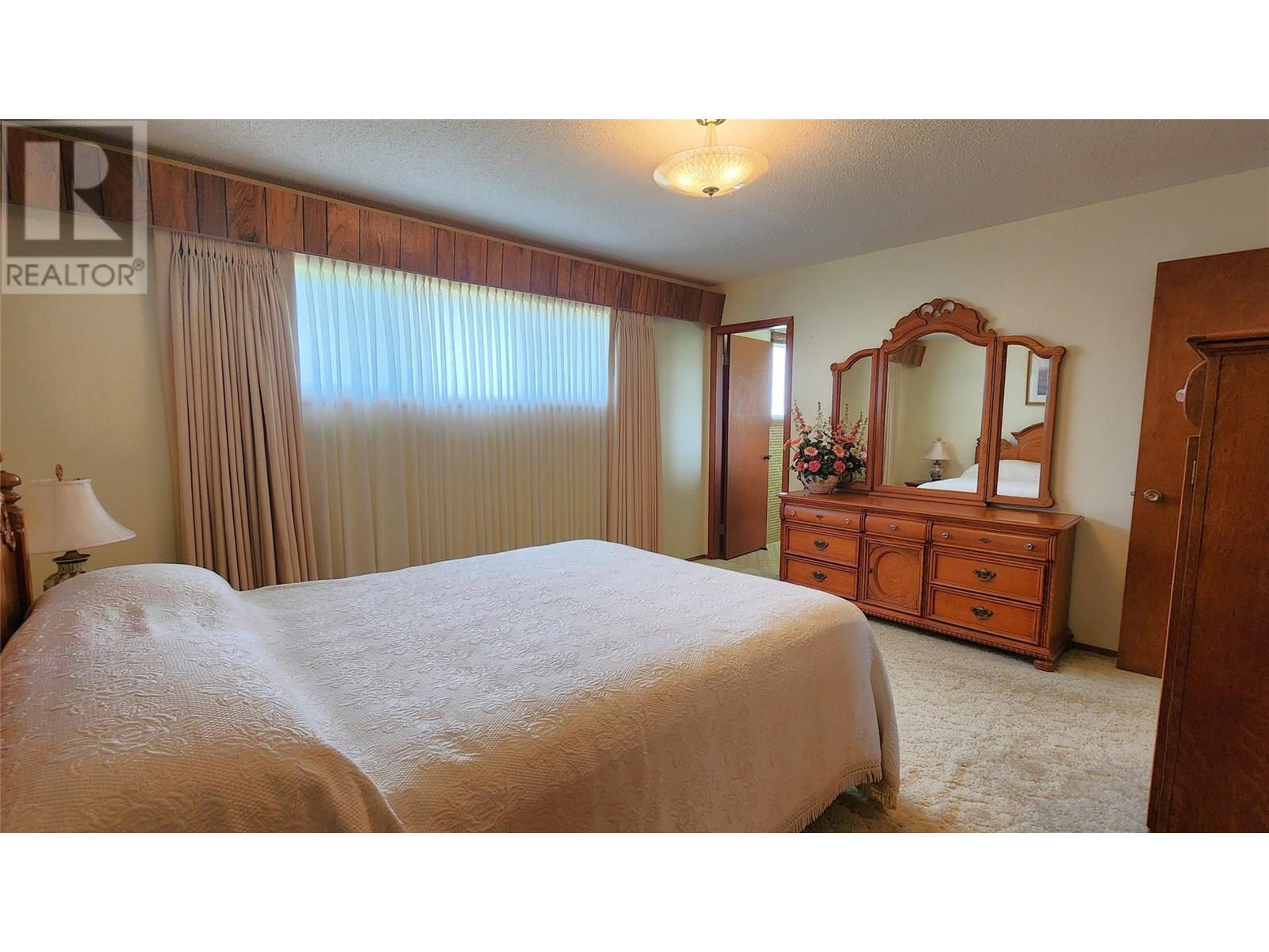 3900 Woodland Drive, Trail, British Columbia  V1R 2V8 - Photo 16 - 10351505