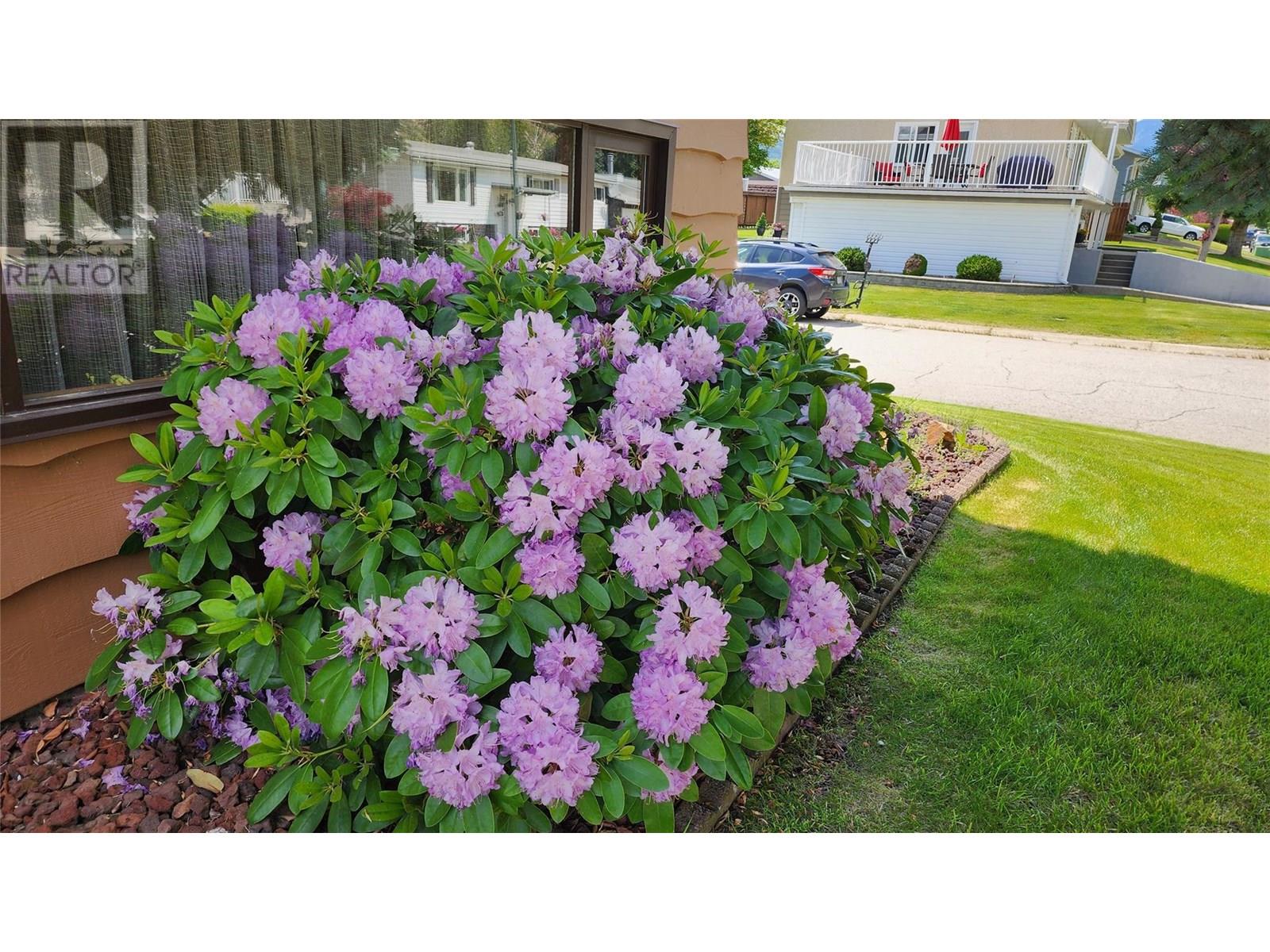 3900 Woodland Drive, Trail, British Columbia  V1R 2V8 - Photo 36 - 10351505