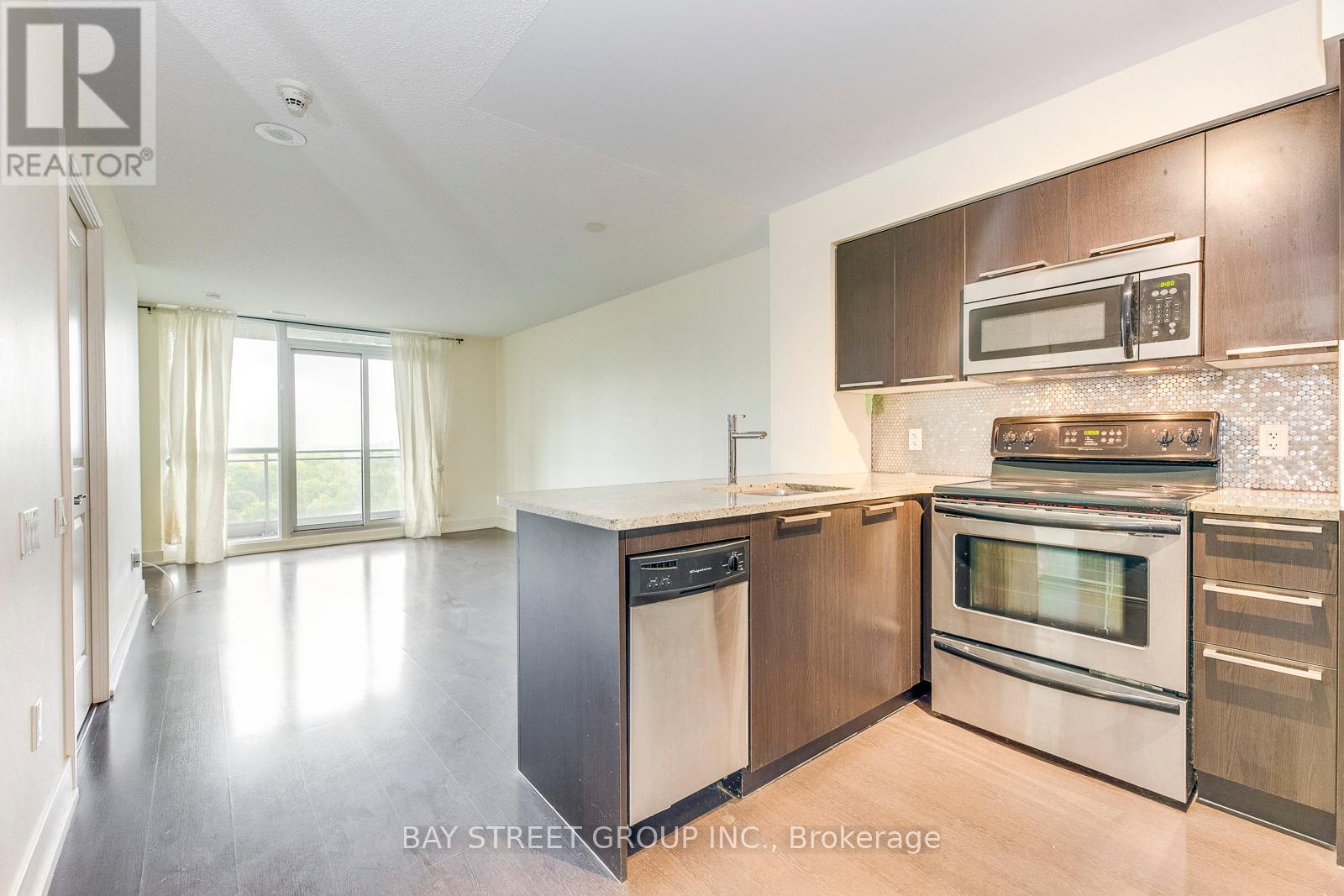 1007 - 23 Sheppard Avenue E, Toronto (Willowdale East), Ontario  M2N 0C8 - Photo 15 - C12211458