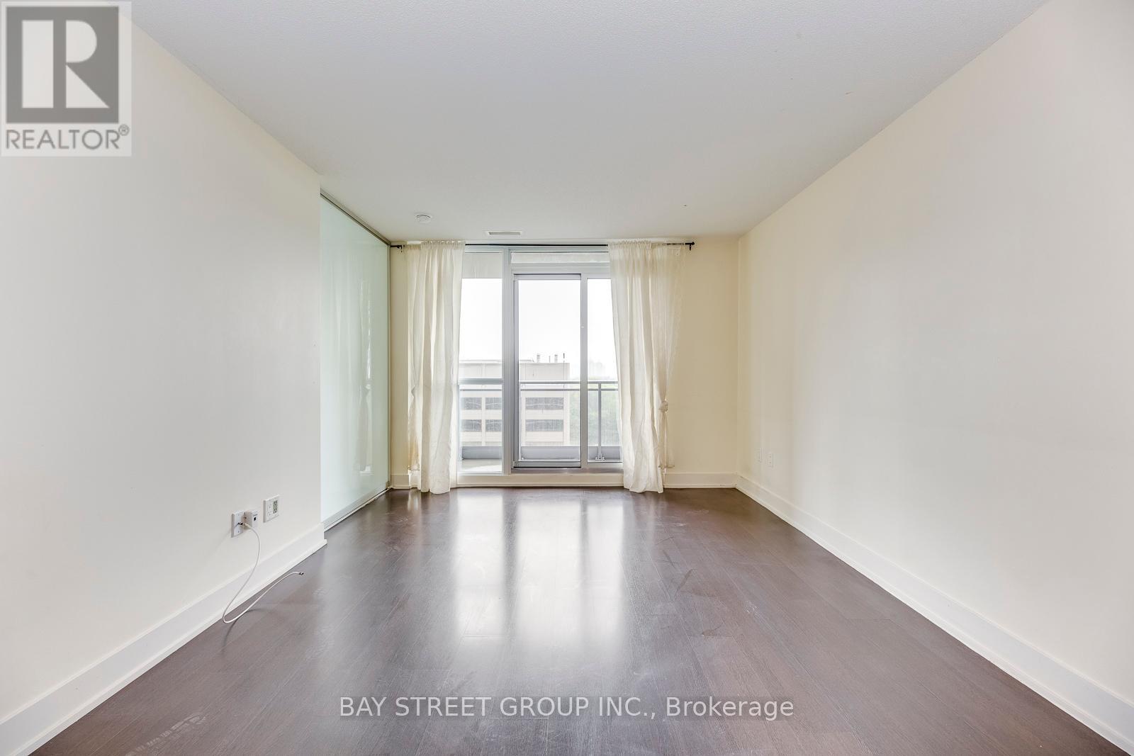1007 - 23 Sheppard Avenue E, Toronto (Willowdale East), Ontario  M2N 0C8 - Photo 6 - C12211458
