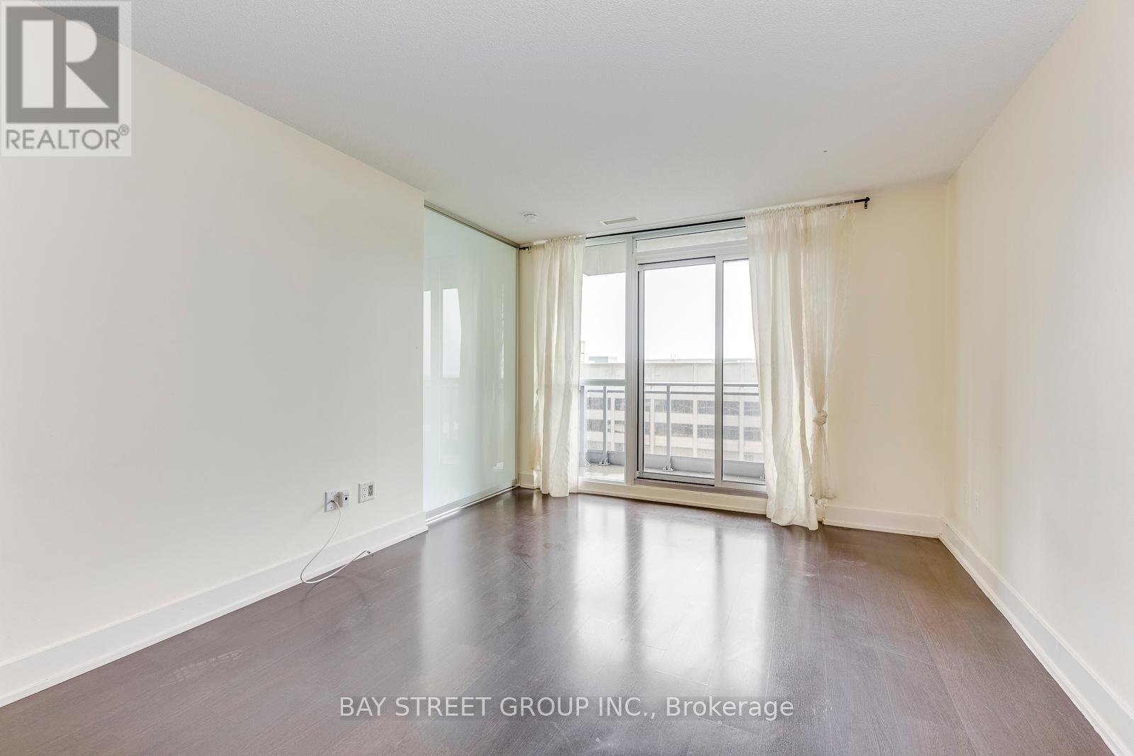 1007 - 23 Sheppard Avenue E, Toronto (Willowdale East), Ontario  M2N 0C8 - Photo 7 - C12211458