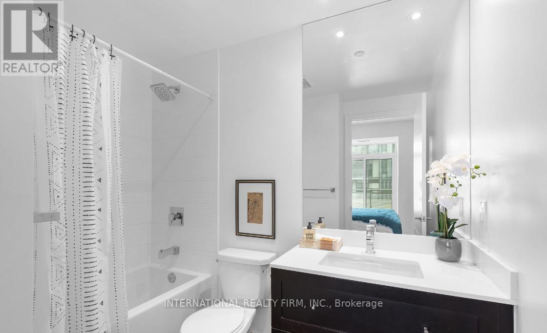 Lph35 - 525 Adelaide Street W, Toronto (Waterfront Communities), Ontario  M5V 1T6 - Photo 14 - C12211469