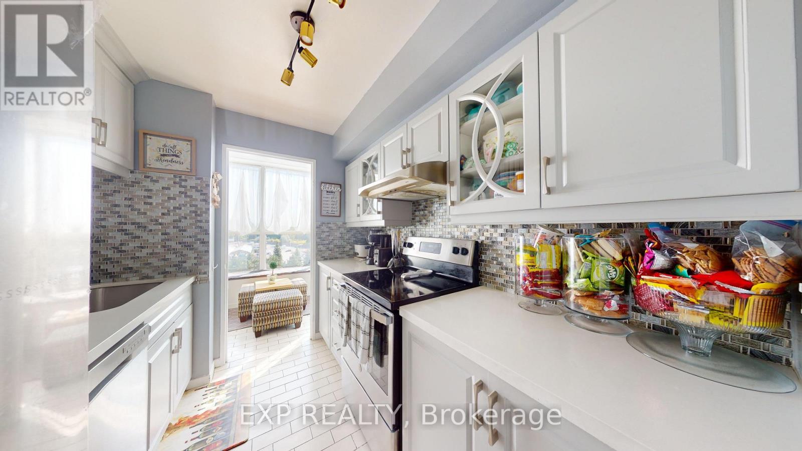 712 - 330 Mccowan Road, Toronto (Eglinton East), Ontario  M1J 3N3 - Photo 13 - E12211471