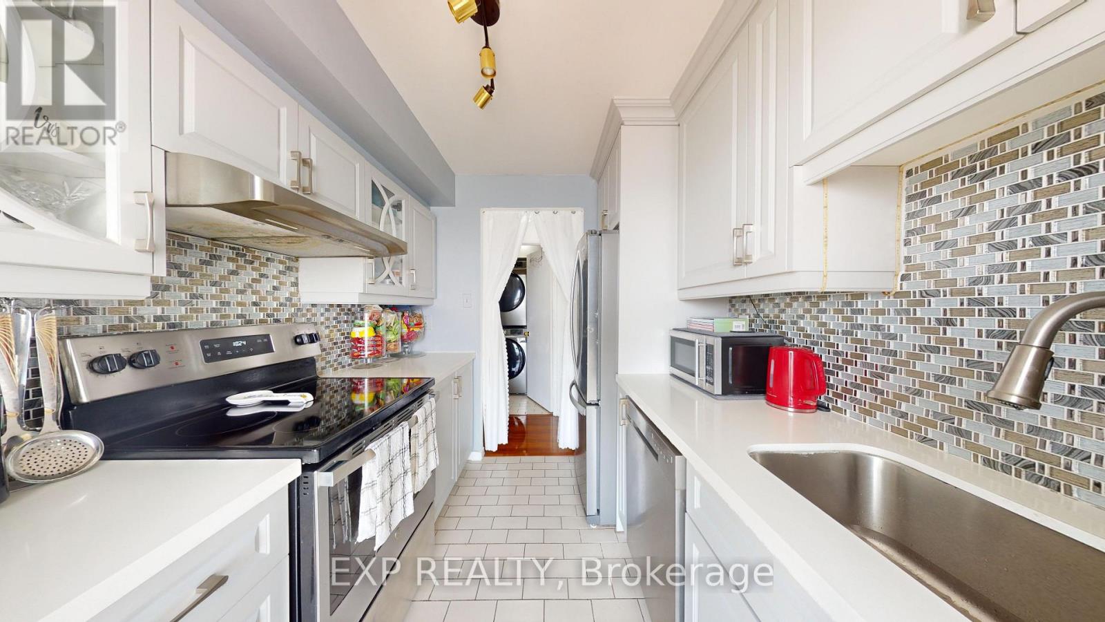 712 - 330 Mccowan Road, Toronto (Eglinton East), Ontario  M1J 3N3 - Photo 15 - E12211471