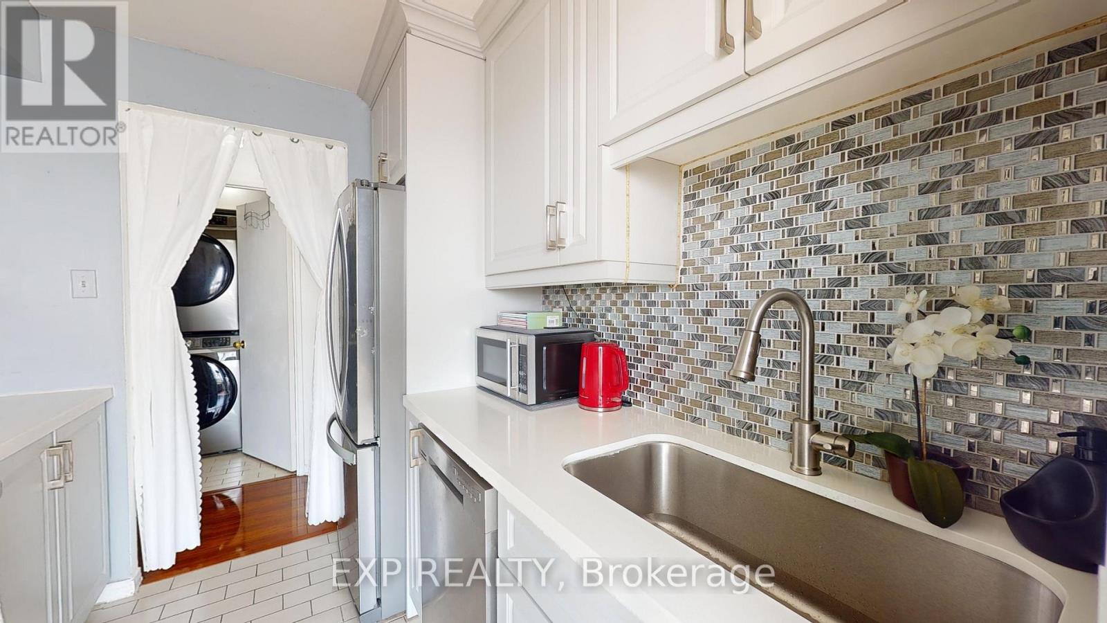 712 - 330 Mccowan Road, Toronto (Eglinton East), Ontario  M1J 3N3 - Photo 16 - E12211471