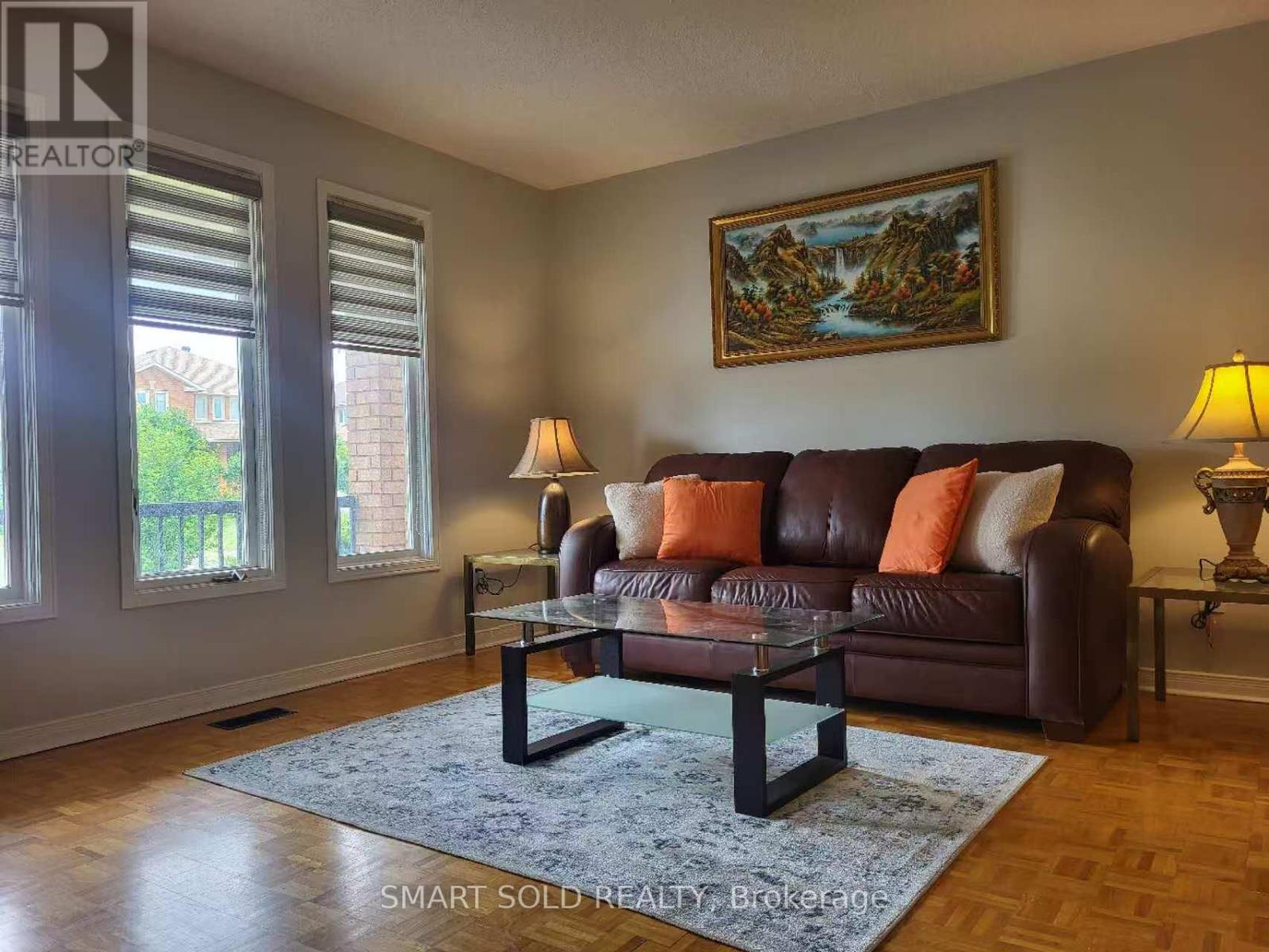 148 Castlehill Road, Vaughan (Maple), Ontario  L6A 1N7 - Photo 3 - N12211473