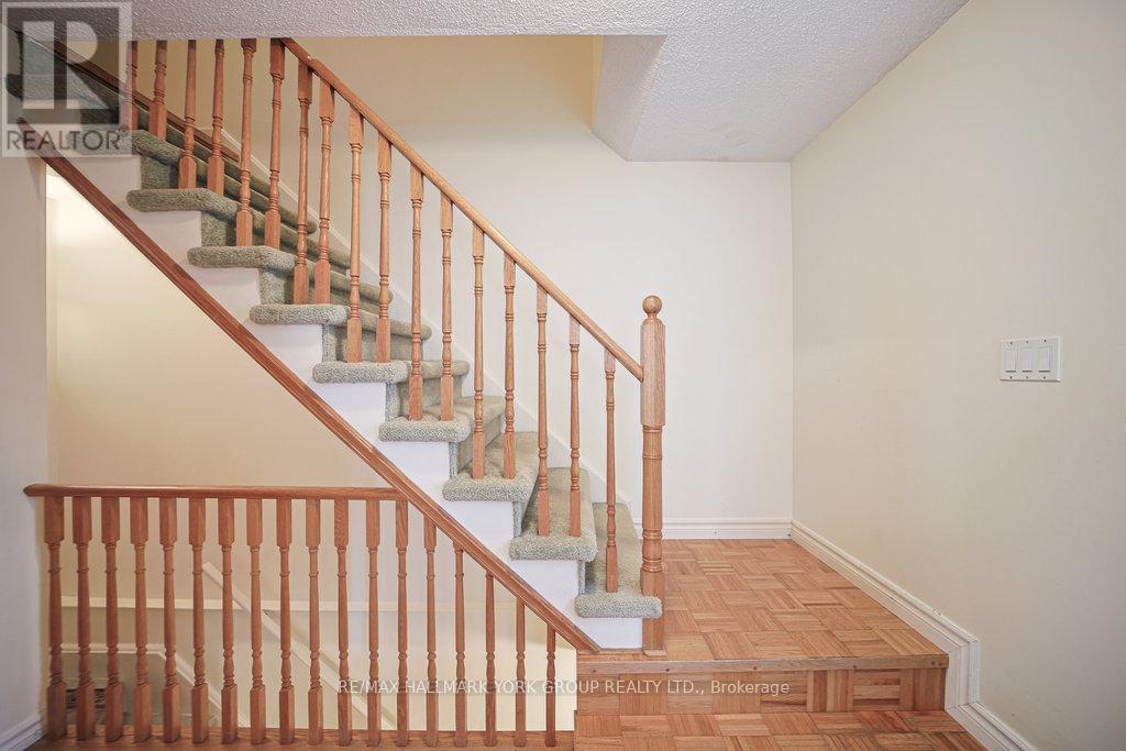 63 Crawford Rose Drive, Aurora (Aurora Heights), Ontario  L4G 4R5 - Photo 34 - N12211483