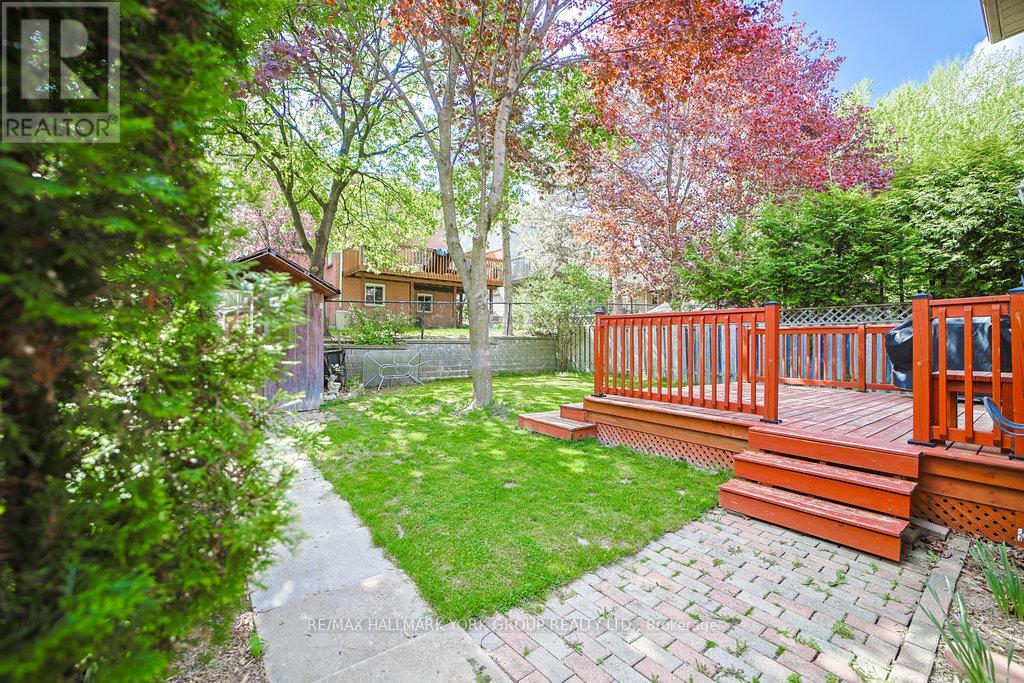 63 Crawford Rose Drive, Aurora (Aurora Heights), Ontario  L4G 4R5 - Photo 50 - N12211483