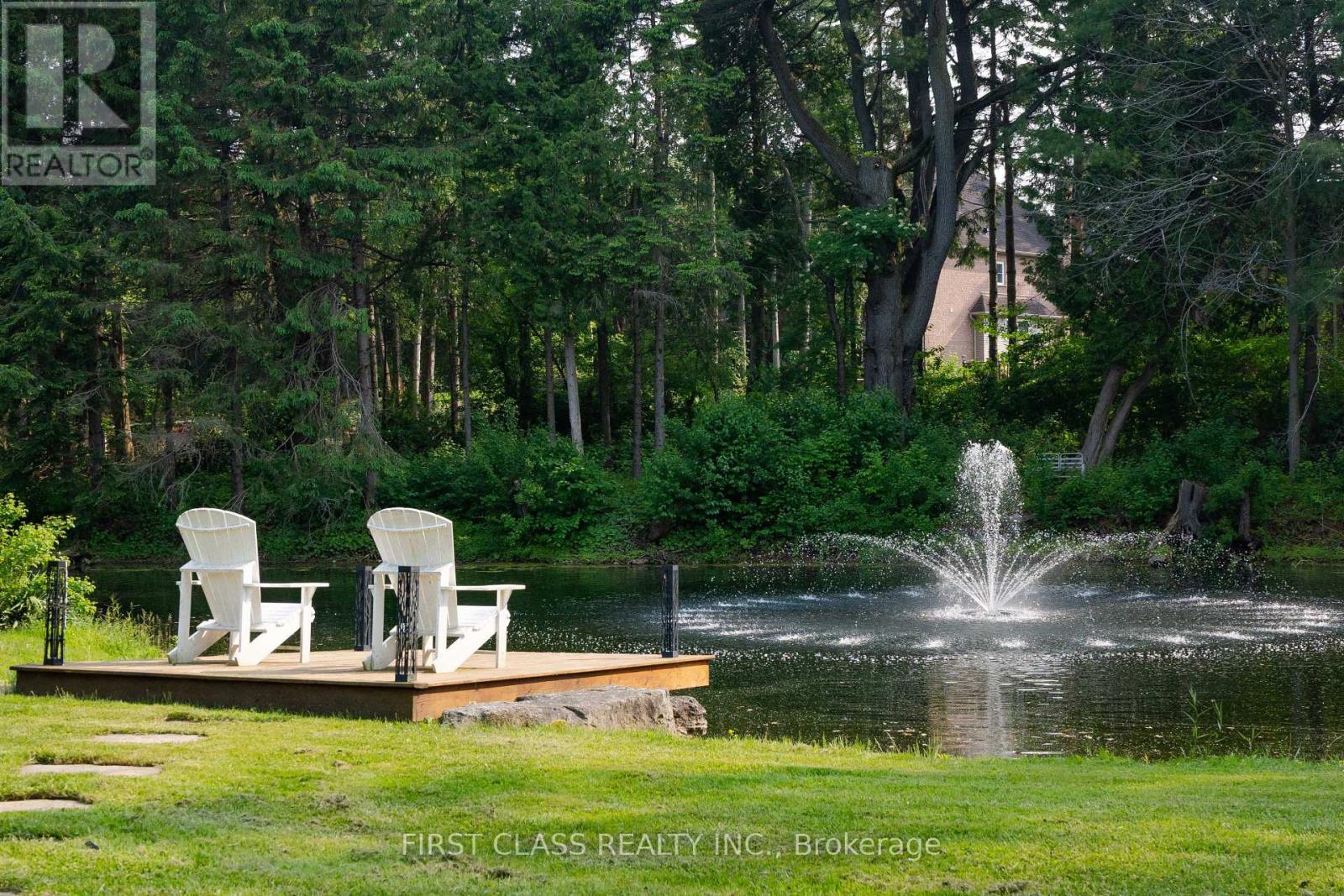 2 Vanvalley Drive, Whitchurch-Stouffville, Ontario  L0H 1G0 - Photo 45 - N12211486