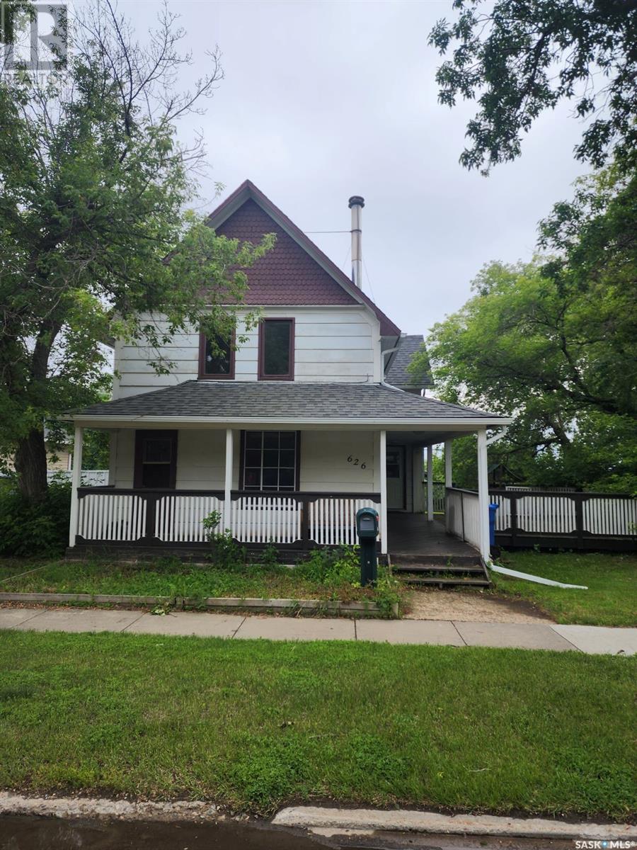 626 2nd STREET, estevan, Saskatchewan