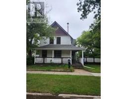 626 2nd Street Eastend, Estevan, Ca