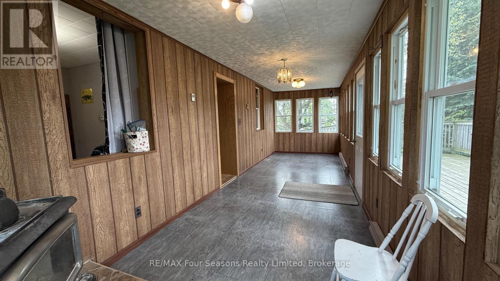 1592 Bruce Saugeen Town Line, Saugeen Shores, Ontario  N0H 2C5 - Photo 21 - X12197492