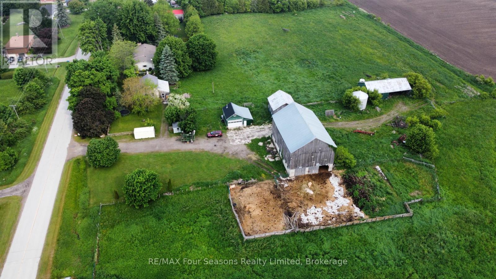 1592 BRUCE SAUGEEN TOWN LINE, saugeen shores, Ontario