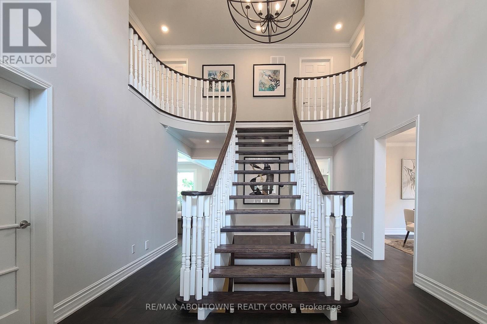 1385 Greendale Terrace, Oakville (Ga Glen Abbey), Ontario  L6M 1W6 - Photo 24 - W12211467