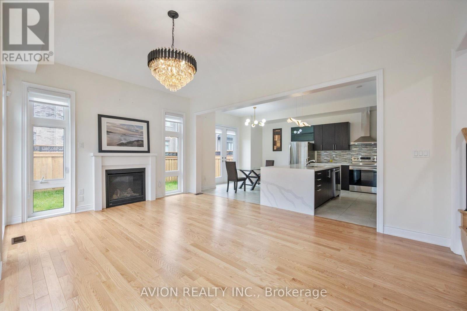 2417 Edward Leaver Trail, Oakville (Ga Glen Abbey), Ontario  L6M 4G3 - Photo 2 - W12211490