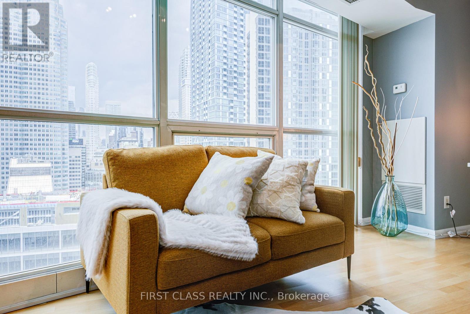 2204 - 18 Yonge Street, Toronto, Ontario  M5E 1Z8 - Photo 18 - C12208594