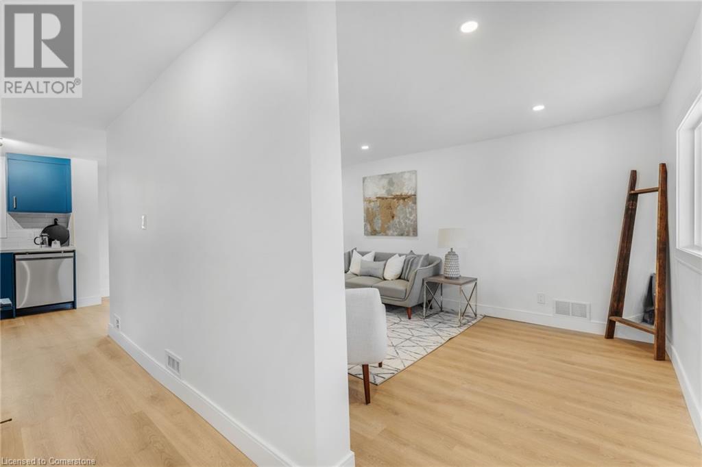 62 Norman Street, Hamilton, Ontario  L8H 4J5 - Photo 7 - 40738193