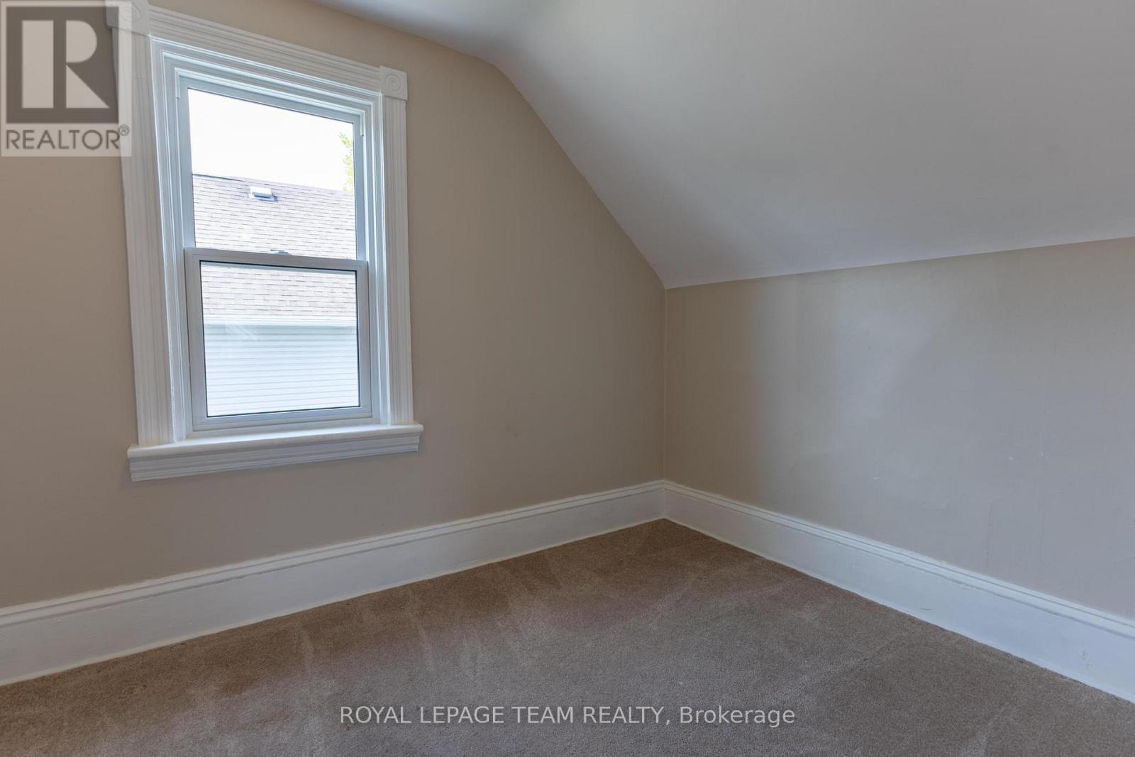 48 Mcgonigal Street E, Arnprior, Ontario  K7S 1L4 - Photo 18 - X12211498