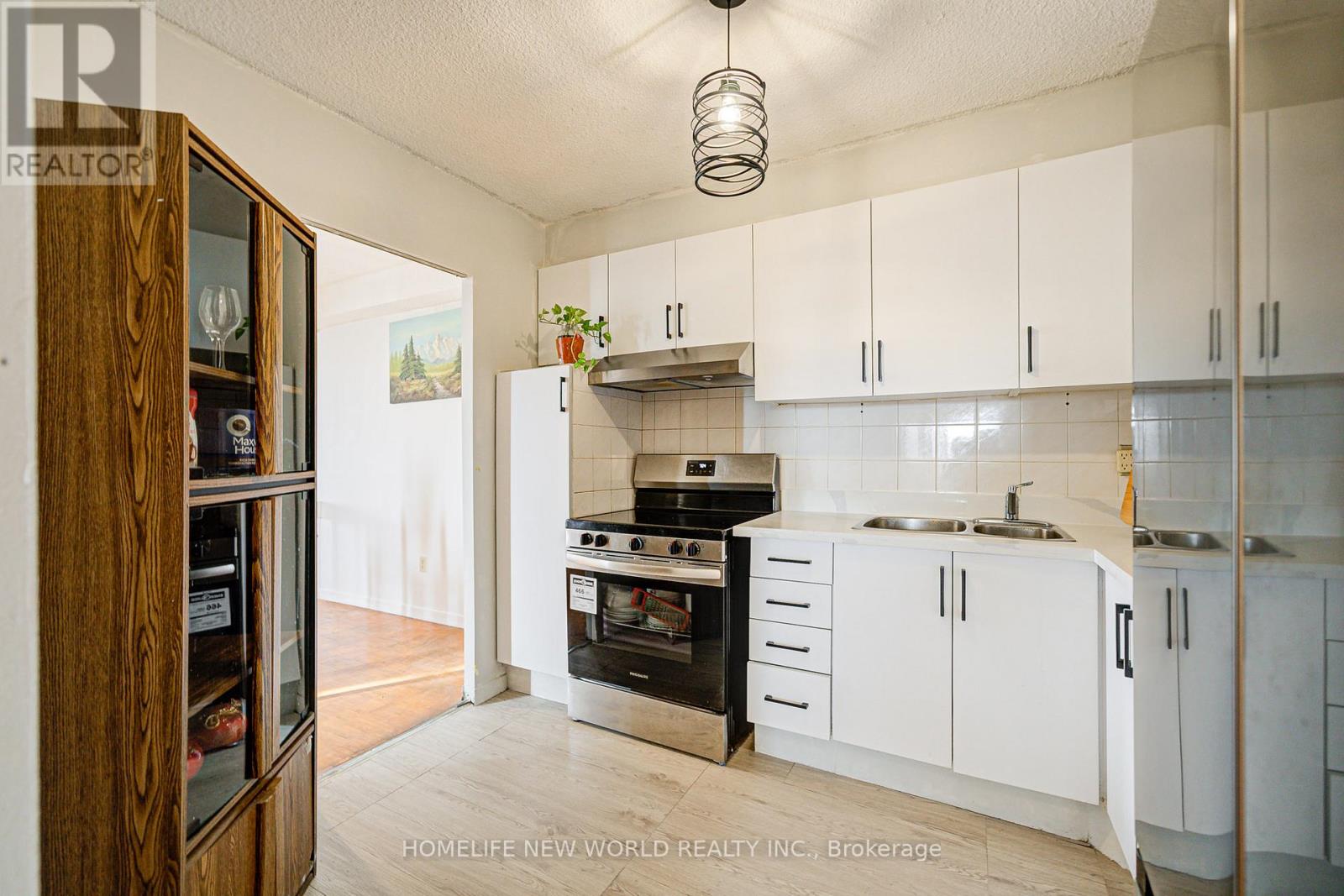 1001 - 4091 Sheppard Ave E Avenue, Toronto (Agincourt South-Malvern West), Ontario  M1S 3H2 - Photo 5 - E12208963