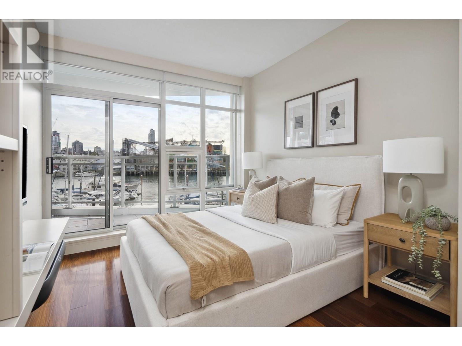 202 628 Kinghorne Mews, Vancouver, British Columbia  V6Z 3H6 - Photo 30 - R3014125