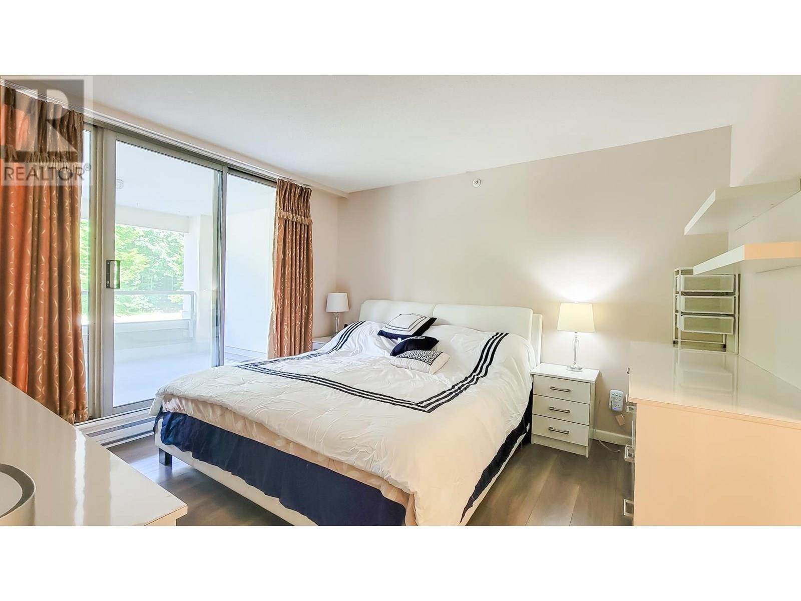 203 3070 Guildford Way, Coquitlam, British Columbia  V3B 7R8 - Photo 9 - R3013939